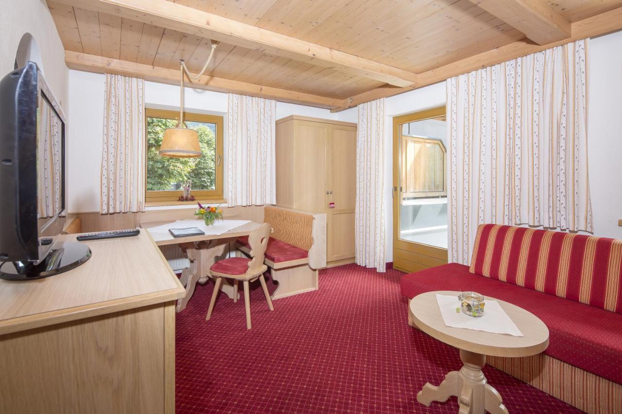 Landhaus Greil Reith im Alpbachtal Room photo